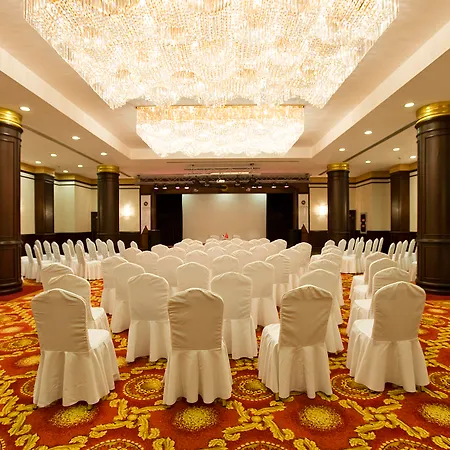Latanya Palm & Airport 4* Antalya