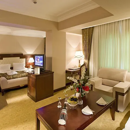 Latanya Palm & Airport Antalya